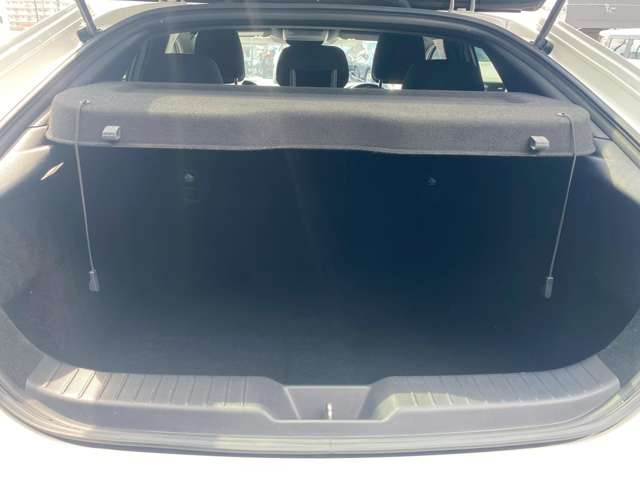 在庫車両に関してはお客様により良いものをご提供する為に品質に拘って仕入れを行っております。各お車の状態はそれぞれですのでご商談時に当店スタッフがご説明させて頂きますのでご安心くださいませ。