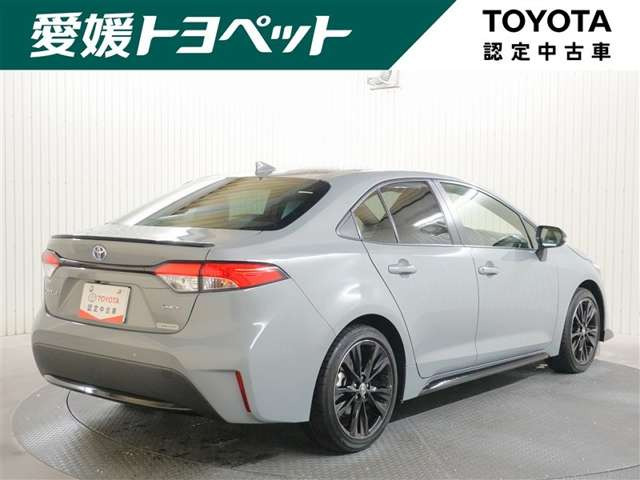 カローラ1.8 ハイブリッド アクティブ スポーツ