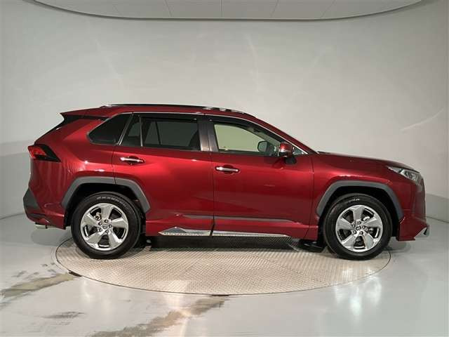 RAV42.5 ハイブリッド G E-Four 4WD