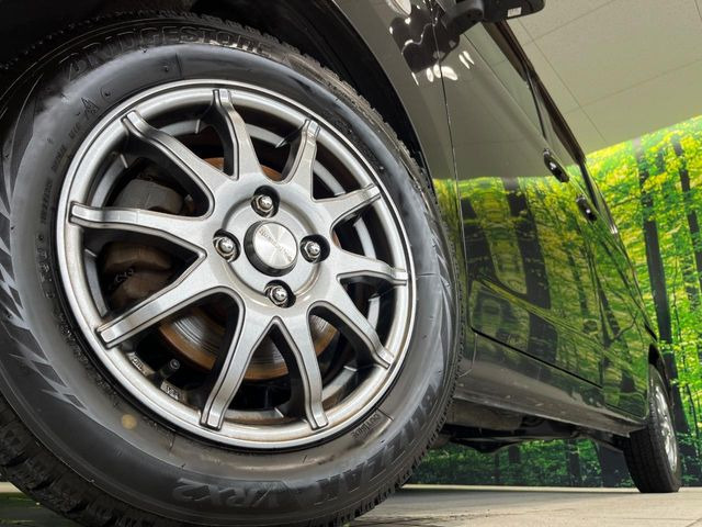�y14�C���`�A���~�z�C�[���z�O�ςɃ}�b�`�����A���~�z�C�[���𑕒����Ă���܂��B�e��A���~�z�C�[����A�X�^�b�h���X�^�C�����戵�����Ă���܂��B���񂲑��k����������