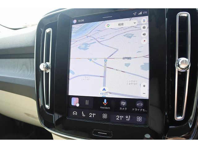 XC40ウルトラ B4 AWD 4WD