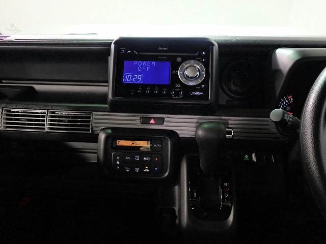 N-VAN