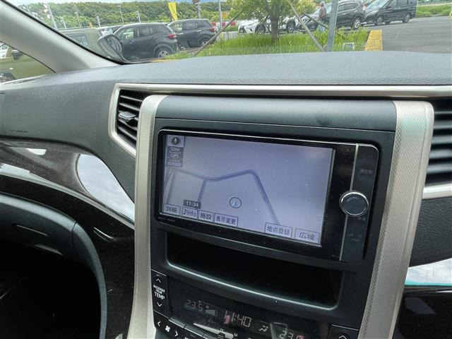 ヴェルファイア2.4 Z ゴールデンアイズ