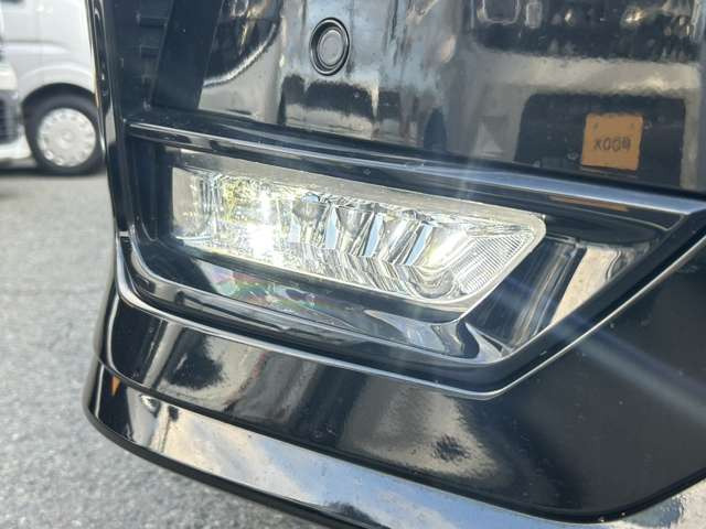 セレナ2.0 ハイウェイスターV 4WD
