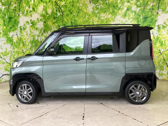 デリカミニT プレミアム 4WD