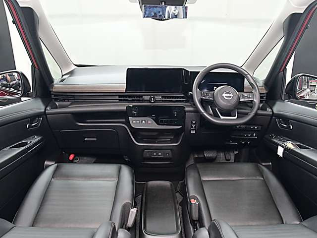 セレナ1.4 e-POWER ハイウェイスターV 90周年記念車