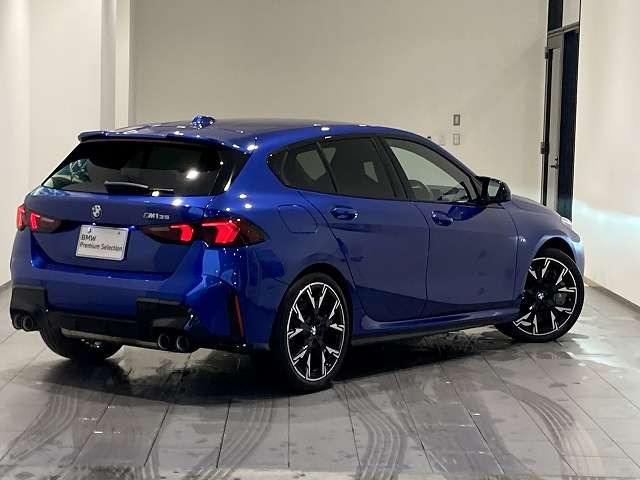 1シリーズM135 xドライブ 4WD