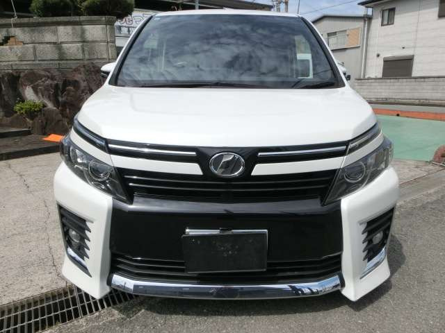 ヴォクシー2.0 ZS