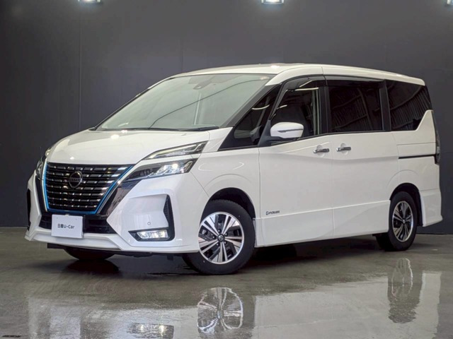セレナ1.2 e-POWER ハイウェイスターV