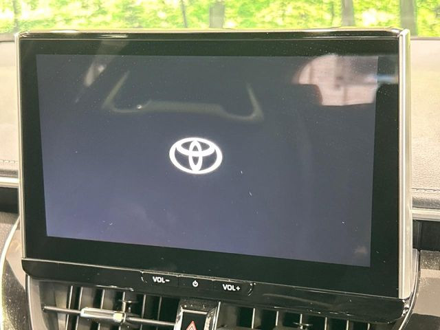 �y10.5�C���` �f�B�X�v���C�I�[�f�B�I�z���ʂ̃f�B�X�v���C��AppleCarPlay��AndroidAuto�����p�\�B�傫�ȉ�ʂŃX�}�z�i�r�A�v���������p���������܂���