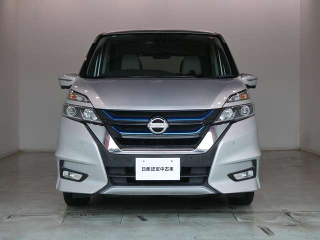 セレナ1.2 e-POWER ハイウェイスターV