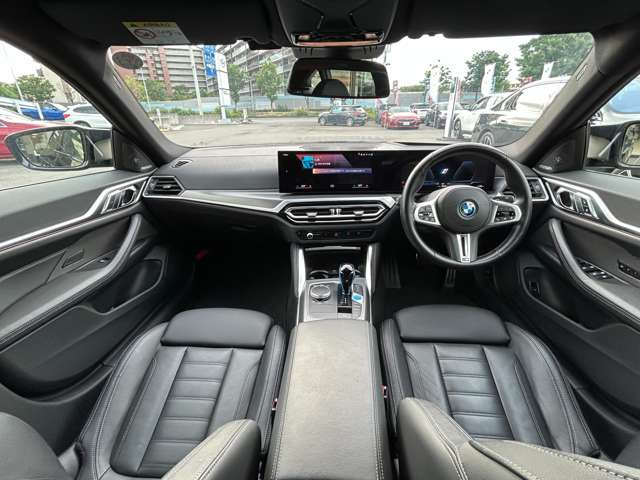 i4M50 4WD
