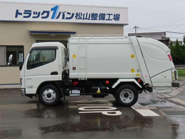 キャンターパッカー車