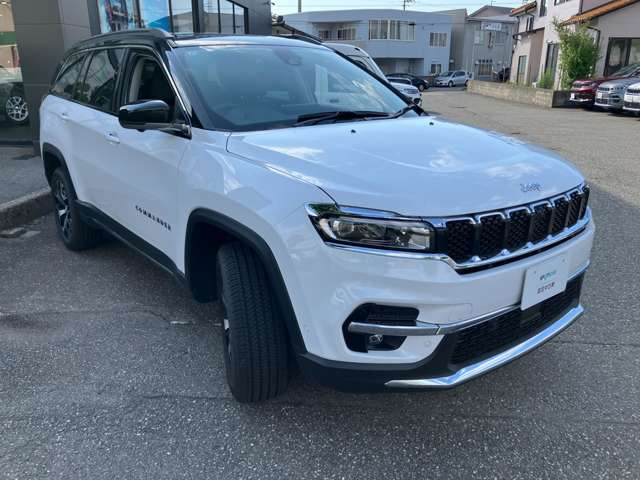 コマンダー2.0 リミテッド ディーゼル 4WD