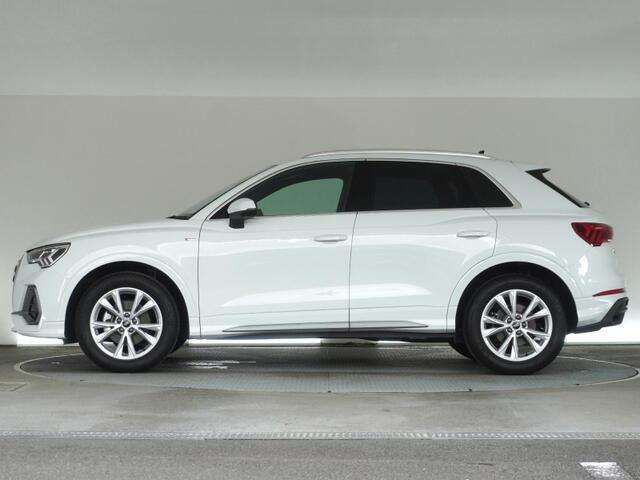 Q335 TFSI アドバンスド