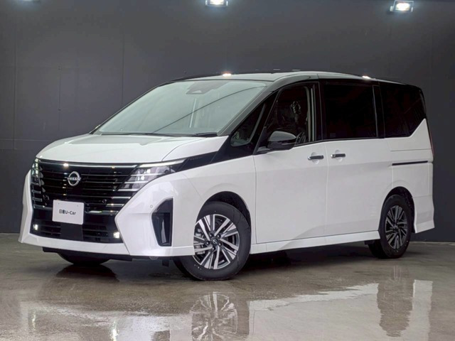 セレナ1.4 e-POWER ハイウェイスターV