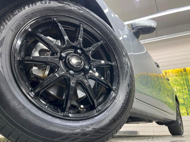 �y�A���~�z�C�[���z�O�ςɃ}�b�`�����A���~�z�C�[���𑕒����Ă���܂��B�e��A���~�z�C�[����A�X�^�b�h���X�^�C�����戵�����Ă���܂��B���񂲑��k����������