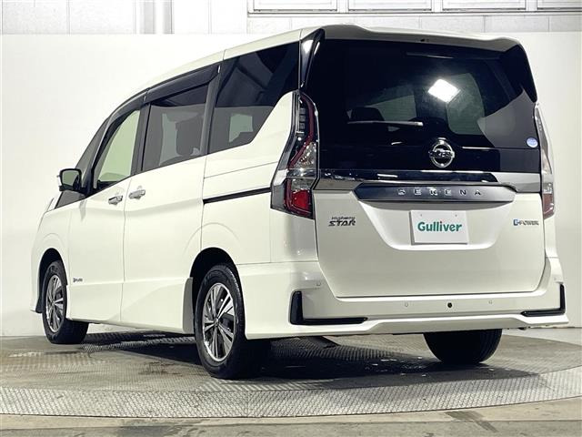 セレナ1.2 e-POWER ハイウェイスターV