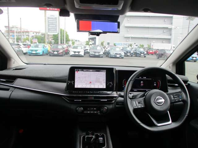 ノートオーラ1.2 G レザーエディション