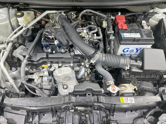 親切・丁寧な専門メカニックスタッフが応対!・車検・点検整備・事故等の修理などアフターサービスも安心。お車のカスタマイズもネクステージのサービススタッフまでご相談ください!