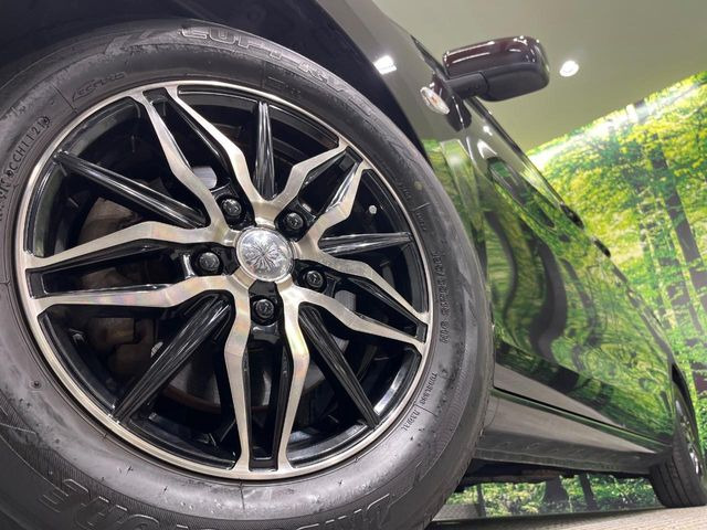 �y15�C���`�A���~�z�C�[���z�O�ςɃ}�b�`�����A���~�z�C�[���𑕒����Ă���܂��B�e��A���~�z�C�[����A�X�^�b�h���X�^�C�����戵�����Ă���܂��B���񂲑��k����������