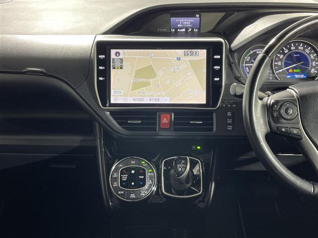 ノア1.8 ハイブリッド Si W×B III