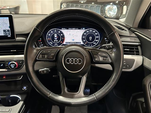 A42.0 TFSI クワトロ スポーツ 4WD