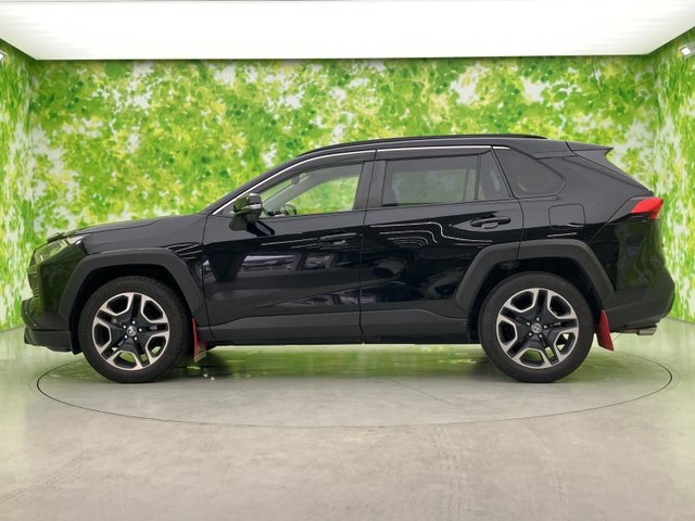 RAV42.0 アドベンチャー 4WD