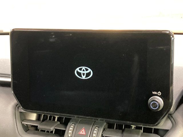 �y10.5�C���` �f�B�X�v���C�I�[�f�B�I�z���ʂ̃f�B�X�v���C��AppleCarPlay��AndroidAuto�����p�\�B�傫�ȉ�ʂŃX�}�z�i�r�A�v���������p���������܂���