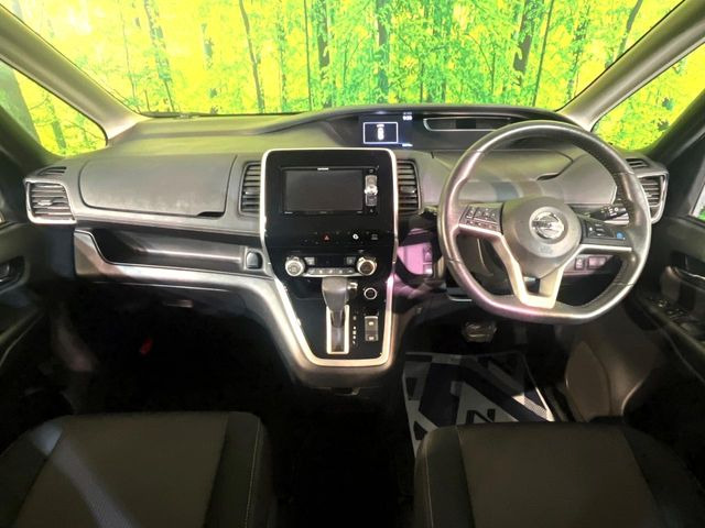 セレナ2.0 ハイウェイスター VセレクションII