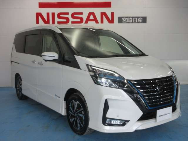 セレナ1.2 e-POWER ハイウェイスターV