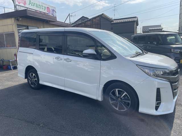ノア2.0 Si W×B II 4WD