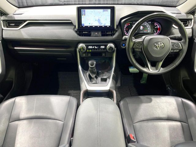 RAV42.0 G 4WD