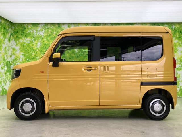 N-VAN+スタイル ファン ターボ  4WD