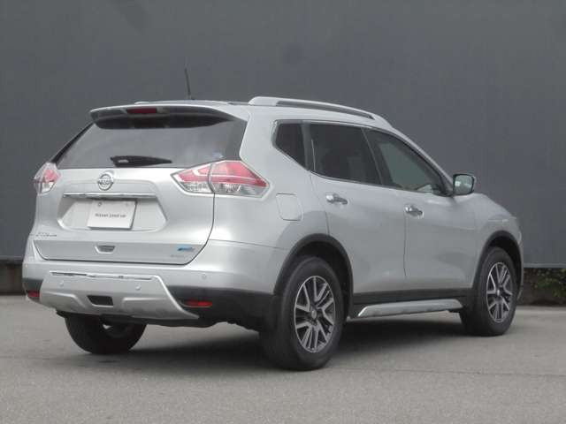 エクストレイル2.0 20X エクストリーマーX エマージェンシーブレーキ パッケージ 4WD