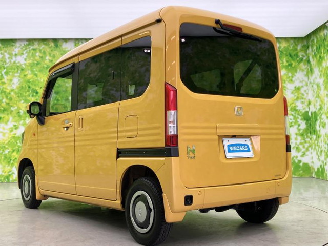 N-VAN+スタイル ファン ターボ  4WD