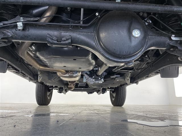 ジムニーシエラ1.5 JC 4WD