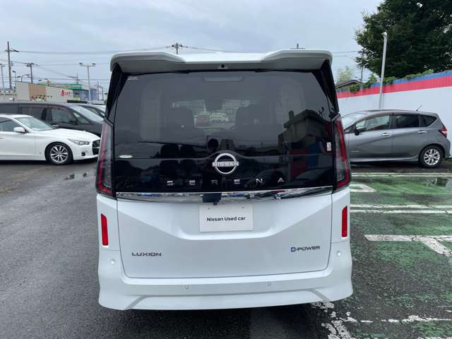 セレナ1.4 e-POWER ルキシオン
