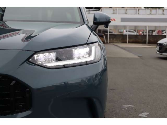 ZR-V2.0 e:HEV X 4WD