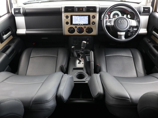FJクルーザー4.0 カラーパッケージ 4WD