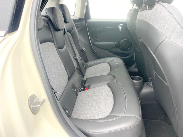 ���㕔���Ȃ��C�ɂȂ�悤�ȃL�Y�E�����ւ��蓙�A�傫�ȃ_���[�W�͂Ȃ��A�ǍD�ȏ�Ԃł��B