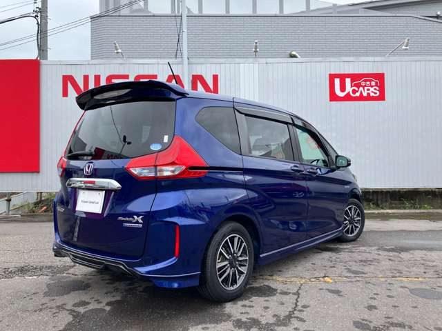 フリード1.5 ハイブリッド モデューロX ホンダセンシング