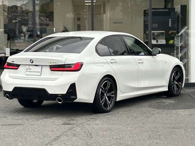 3シリーズセダン320d xドライブ Mスポーツ 4WD