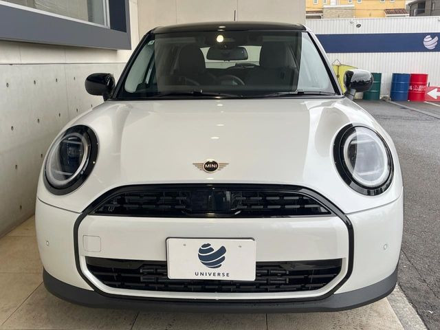 �������x�̃K���X�疌�ŝ����͂������A�㎿�ȃc���E����������B���O����_���J�����؂Ȉ��Ԃ�ی삵�A�F�����E�򉻂�h�~�B�u�e�X�v���b�V���R�[�g�v�A�u�e�v���~�b�T�R�[�g�v���炨�I�т��������܂��B