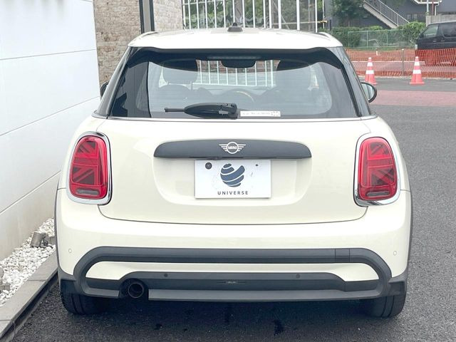 �����X�ł͑�O�ҋ@�ւɂ��ԗ��i���Ӓ�𓱓����A�C�����Ԃ�r���B�Ӓ菑�����s����܂��̂ŁA�ς��ƌ��������ł͕�����Ȃ��ӏ��܂Ŕ[��������ł��������������܂��B���ꕔ�����{�̏ꍇ���������܂��B