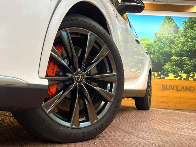 �y����21�C���`�A���~�z�C�[���z�O�ςɃ}�b�`���������A���~�z�C�[���𑕒����Ă���܂��B�e��ЊO�A���~�z�C�[����A�X�^�b�h���X�^�C�����戵�����Ă���܂��B���񂲑��k����������