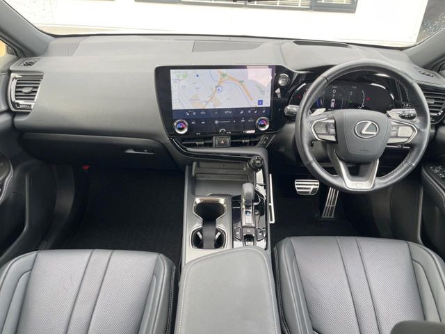 NX350h Fスポーツ