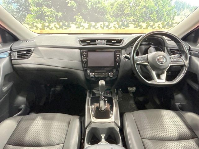 エクストレイル2.0 20Xi