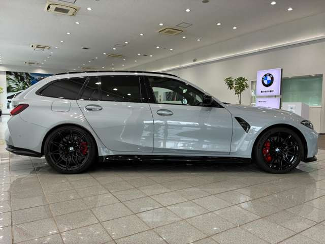 M3ツーリングコンペティション M xドライブ 4WD