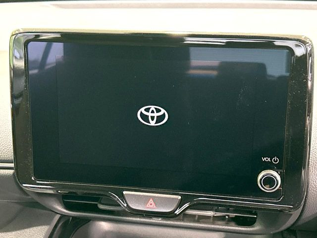 �y8�C���` �f�B�X�v���C�I�[�f�B�I�z���ʂ̃f�B�X�v���C��AppleCarPlay��AndroidAuto�����p�\�B�傫�ȉ�ʂŃX�}�z�i�r�A�v���������p���������܂���